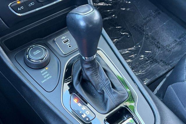 used 2023 Jeep Cherokee car, priced at $21,495