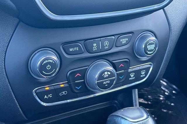 used 2023 Jeep Cherokee car, priced at $21,495