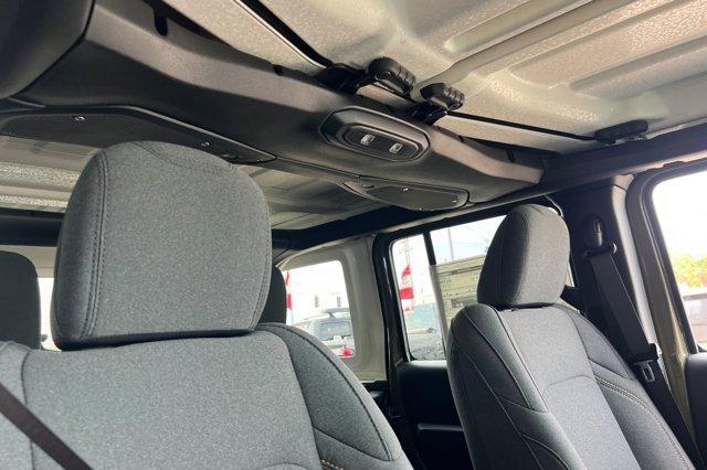 new 2025 Jeep Wrangler car, priced at $50,435