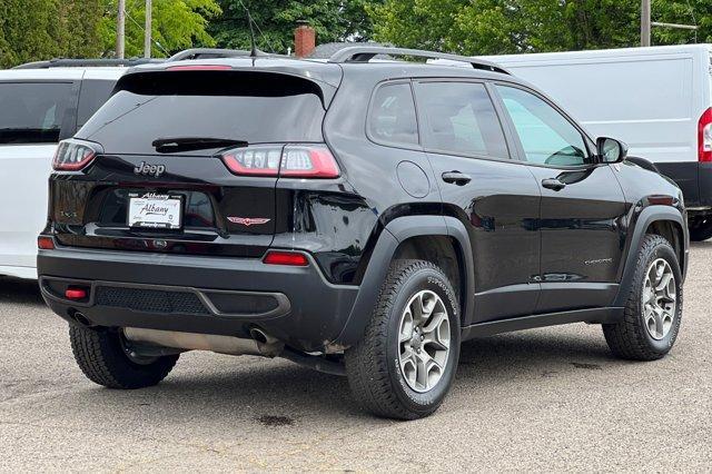 used 2022 Jeep Cherokee car, priced at $18,999