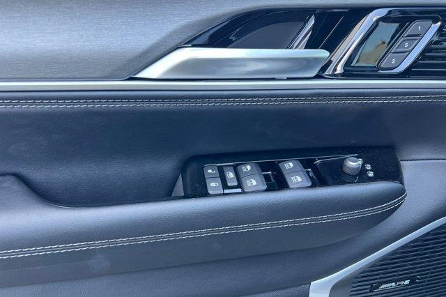 new 2025 Jeep Wagoneer car, priced at $70,944