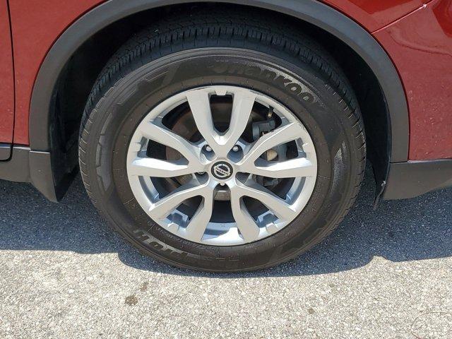 used 2018 Nissan Rogue car