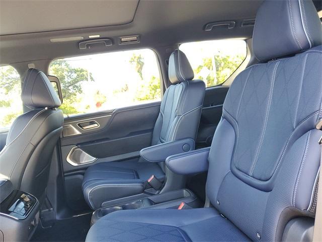 new 2026 INFINITI QX80 car, priced at $93,625