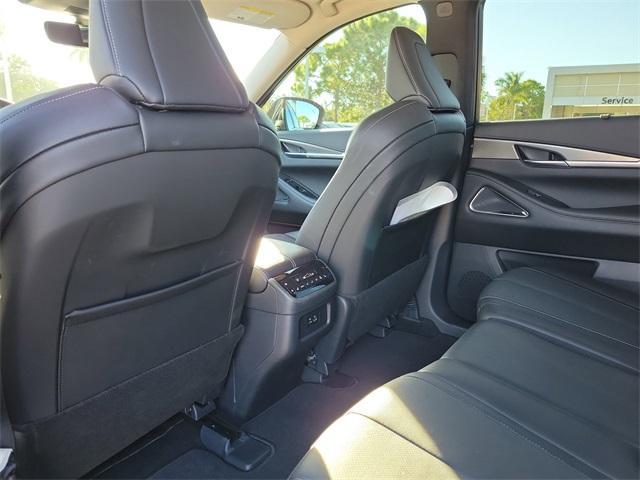 used 2025 INFINITI QX60 car, priced at $43,500