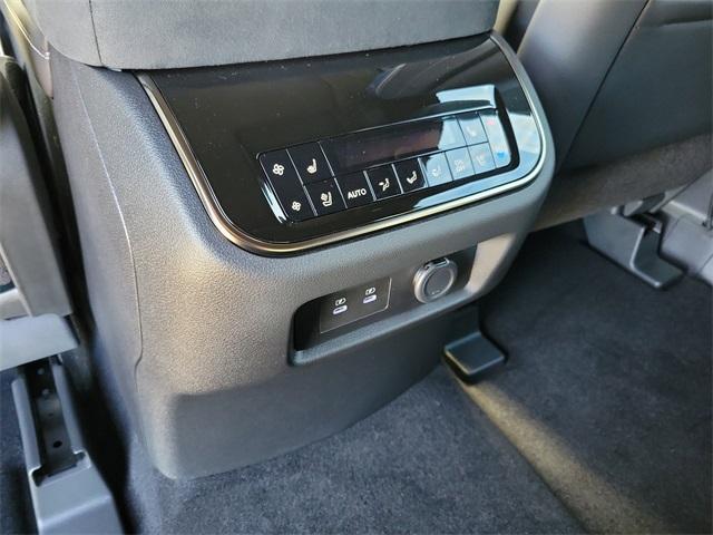 new 2026 INFINITI QX80 car, priced at $95,165