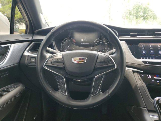 used 2021 Cadillac XT5 car, priced at $28,331