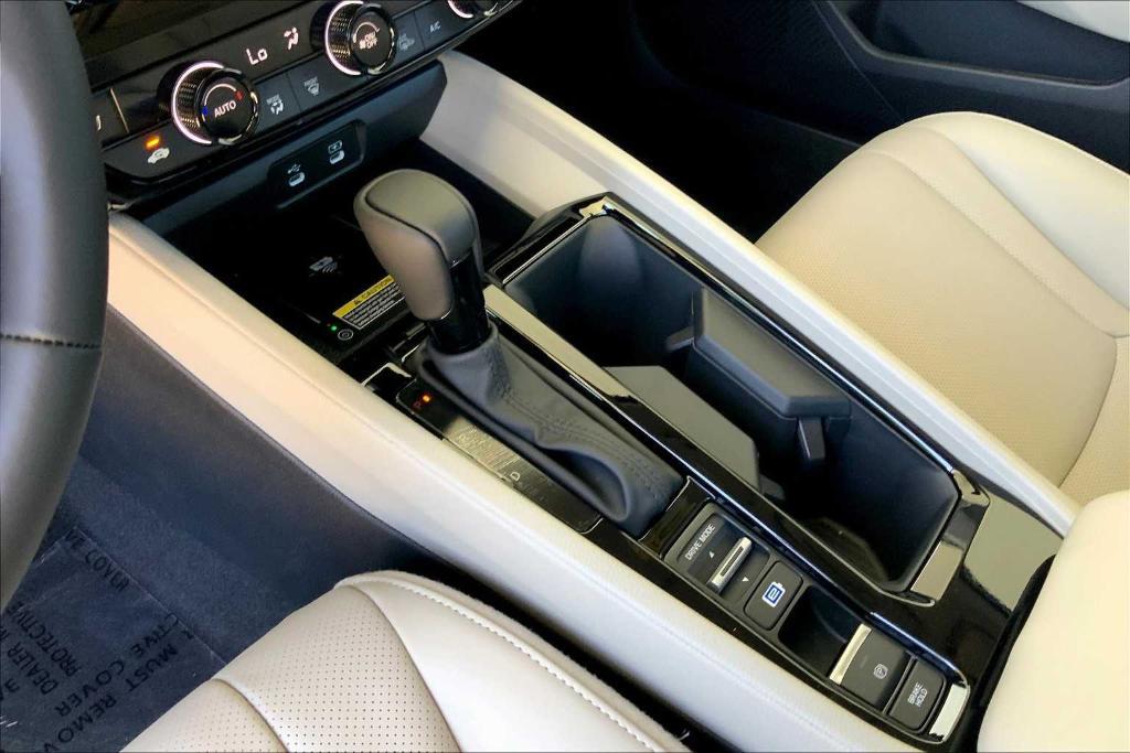 new 2025 Honda Accord Hybrid car, priced at $34,704