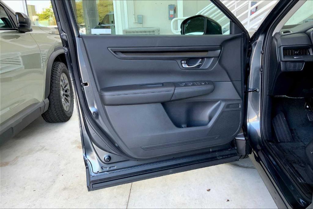 new 2026 Honda CR-V car, priced at $33,144