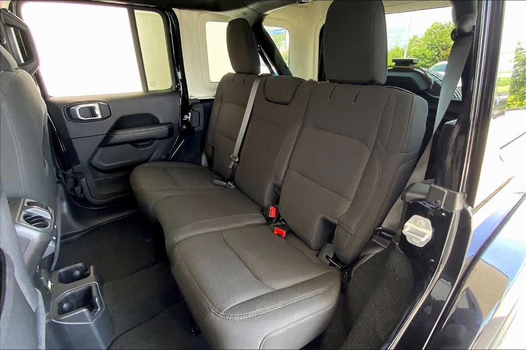used 2021 Jeep Wrangler Unlimited car, priced at $33,514