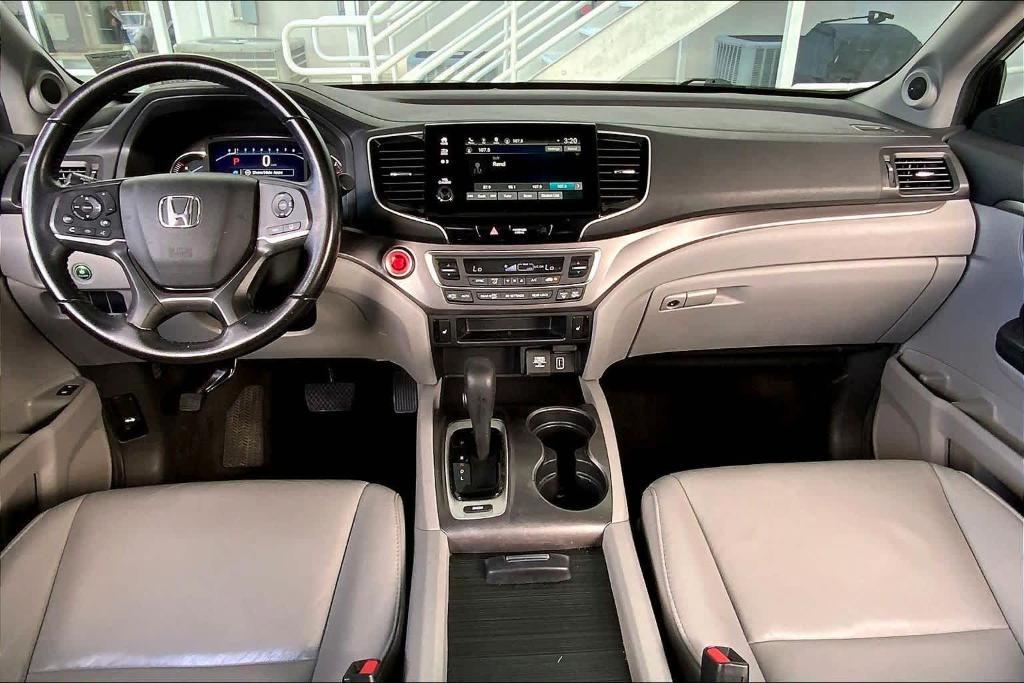 used 2020 Honda Pilot car, priced at $14,191