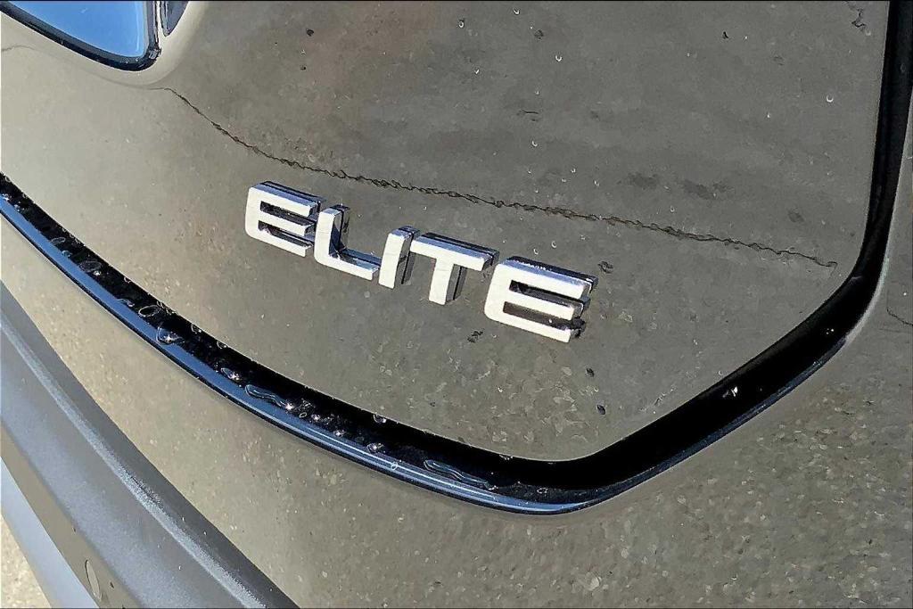 new 2025 Honda Pilot car, priced at $54,575