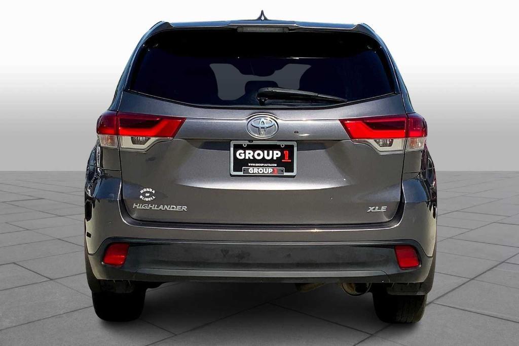 used 2019 Toyota Highlander car, priced at $24,129