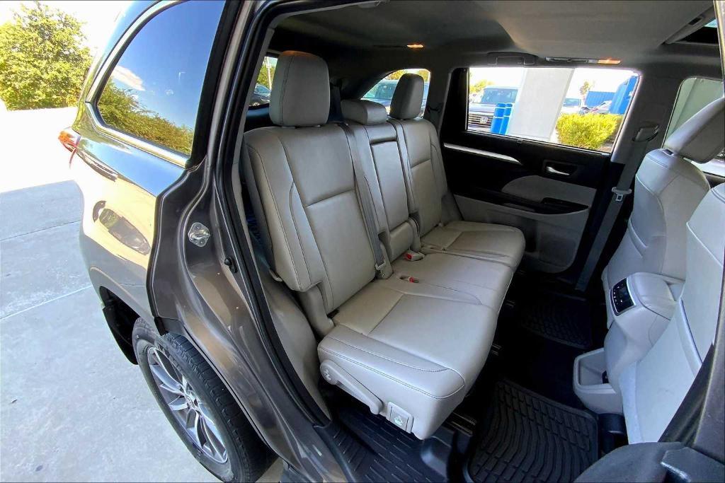 used 2019 Toyota Highlander car, priced at $24,129