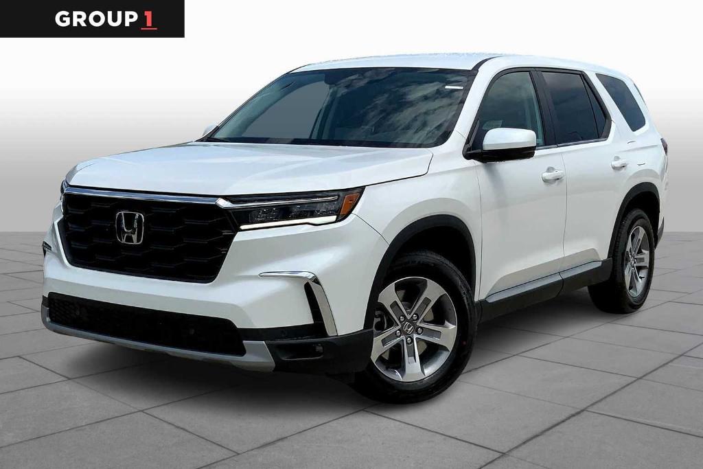 new 2025 Honda Pilot car, priced at $45,989