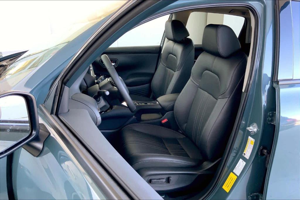 new 2026 Honda HR-V car, priced at $31,955