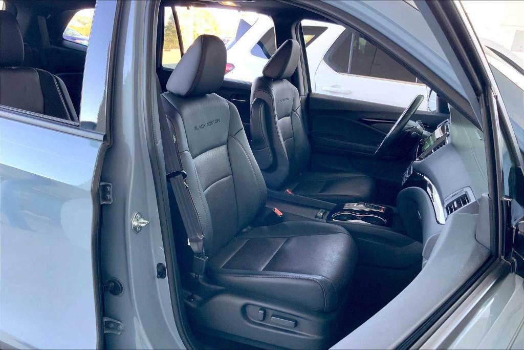 used 2022 Honda Pilot car, priced at $37,825