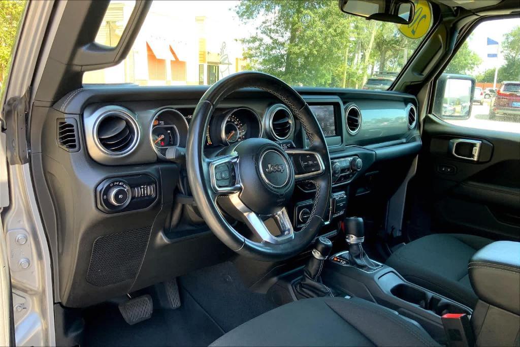 used 2020 Jeep Wrangler Unlimited car, priced at $28,215