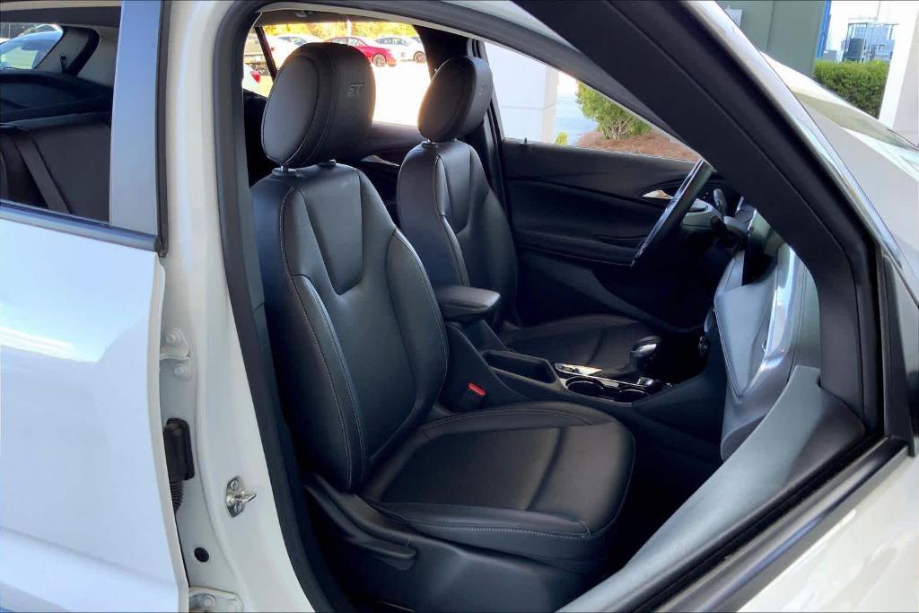 used 2024 Buick Encore GX car, priced at $22,593