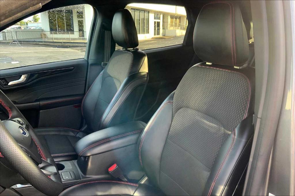 used 2023 Ford Escape car, priced at $22,071