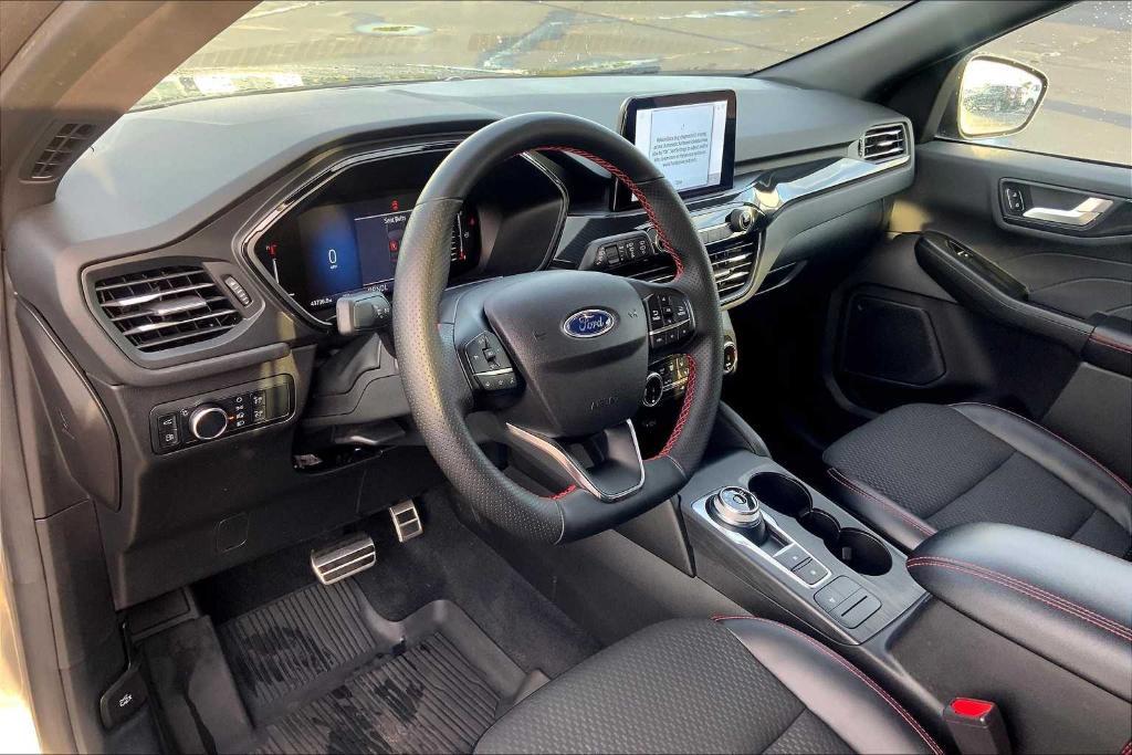 used 2023 Ford Escape car, priced at $22,071