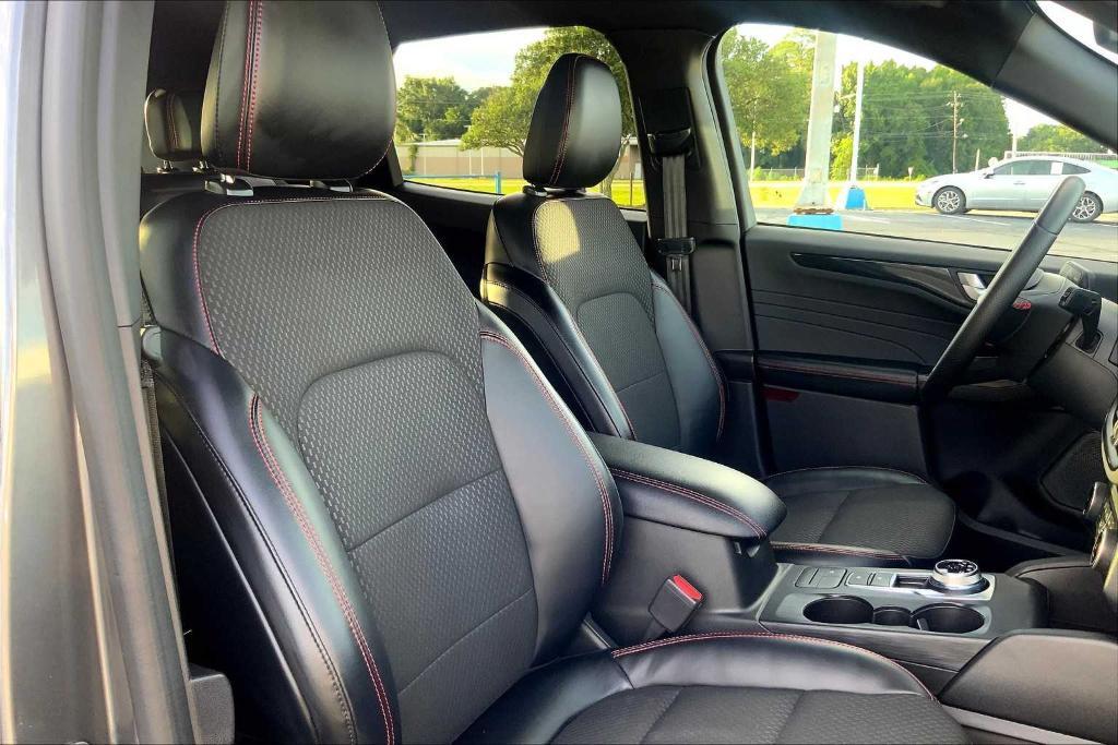 used 2023 Ford Escape car, priced at $22,071