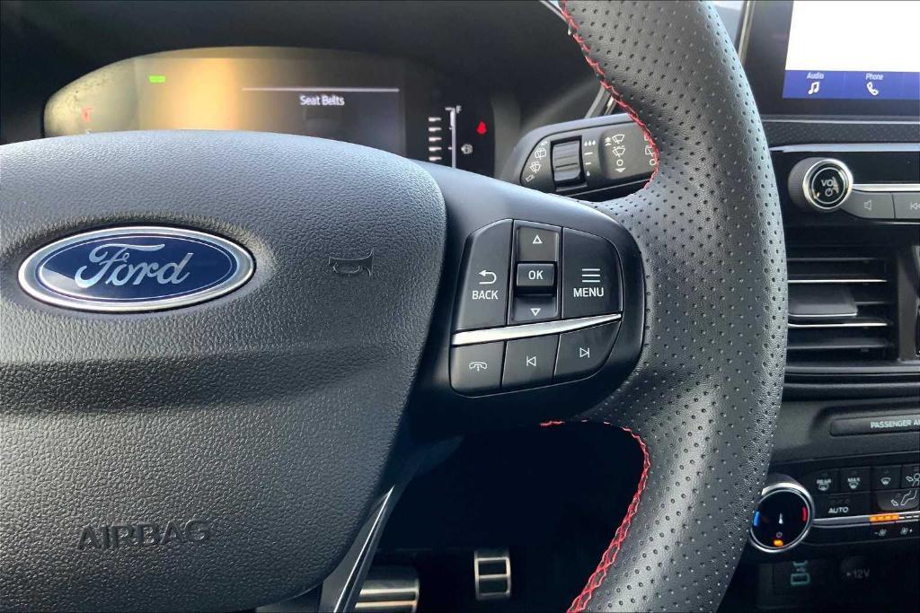 used 2023 Ford Escape car, priced at $22,071