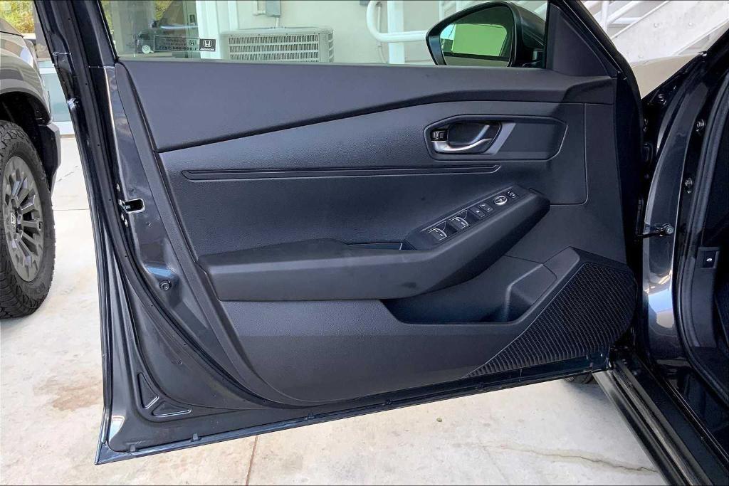 new 2025 Honda Accord car, priced at $28,450