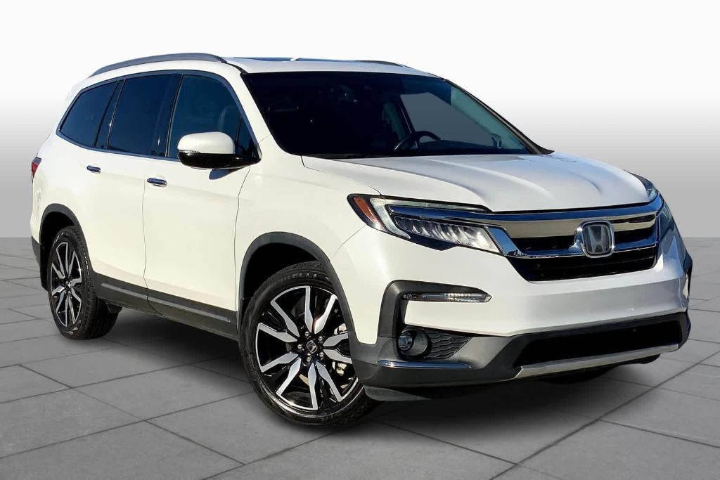 used 2020 Honda Pilot car, priced at $23,262