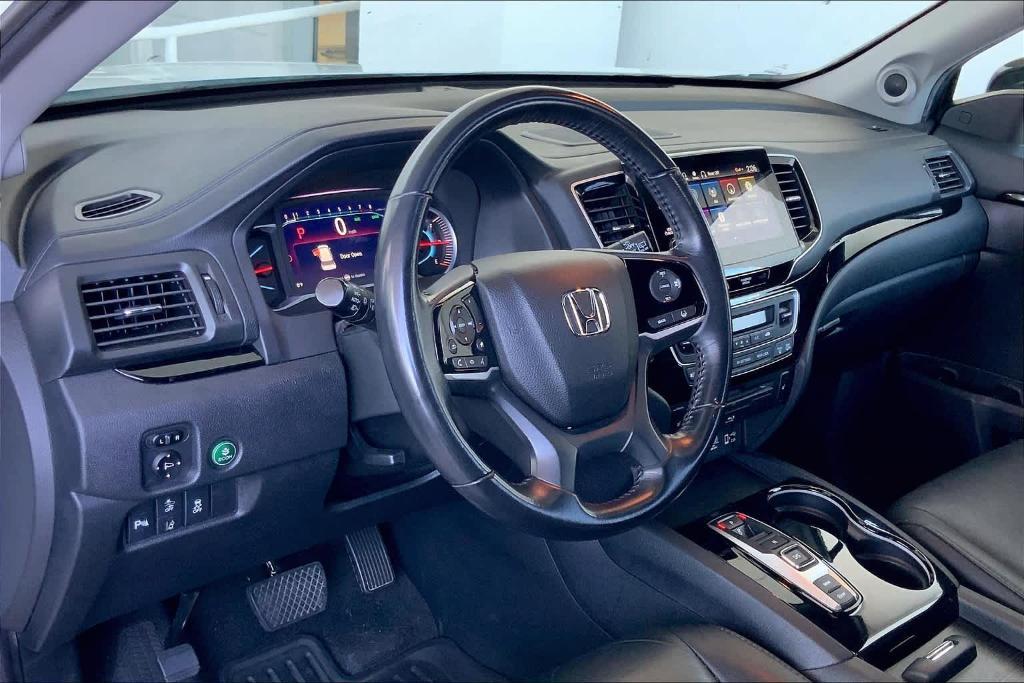 used 2020 Honda Pilot car, priced at $23,262