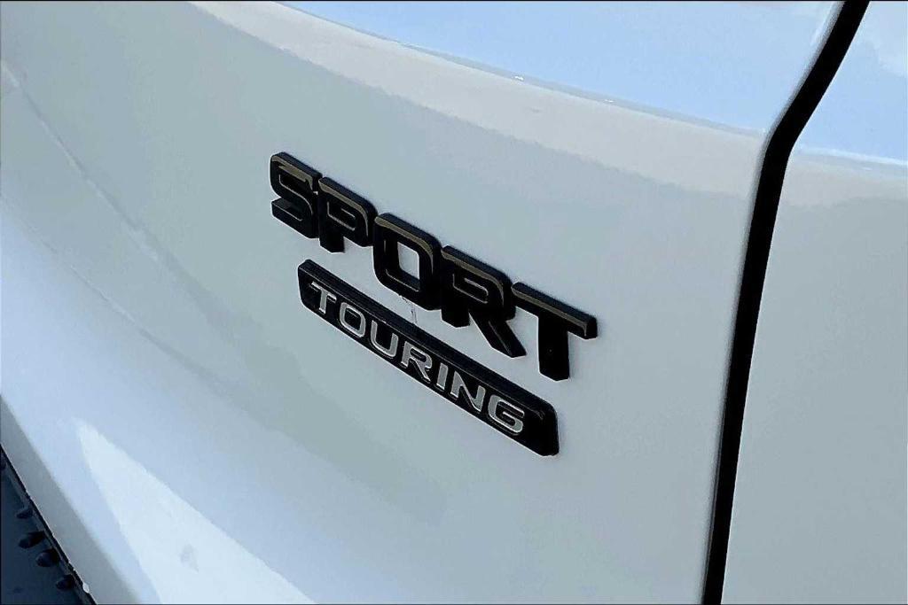 new 2026 Honda CR-V Hybrid car, priced at $41,189