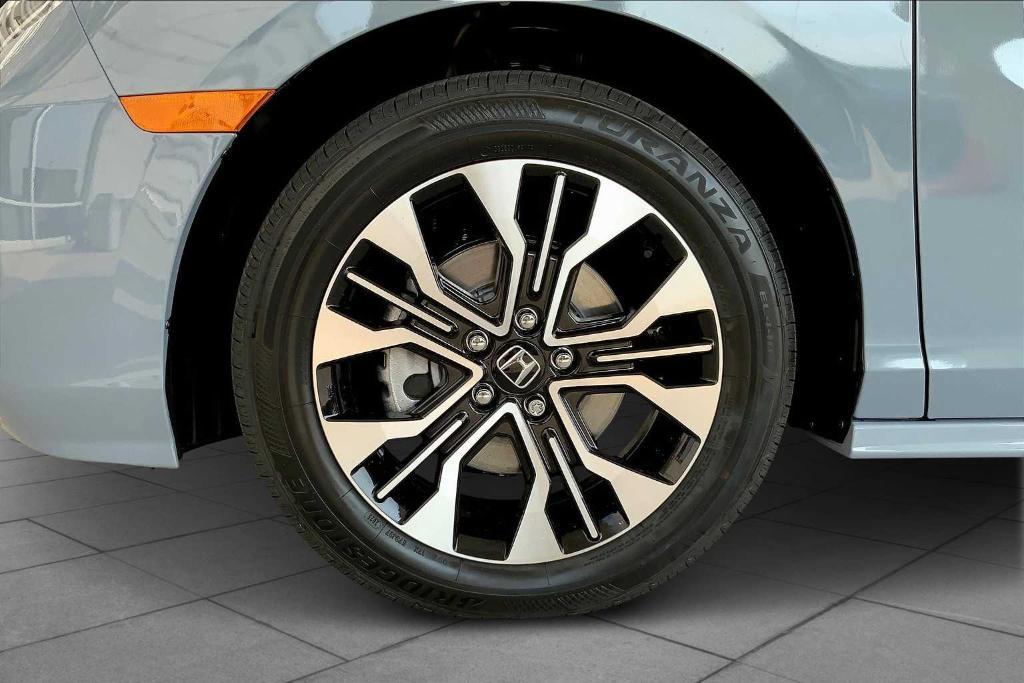 new 2026 Honda Odyssey car, priced at $53,600