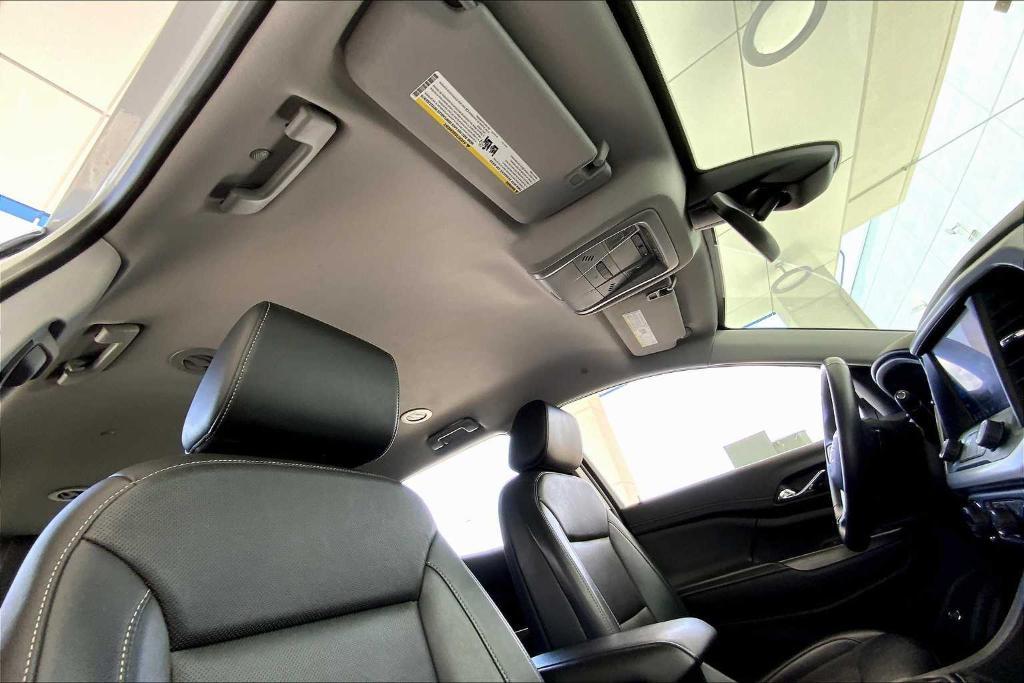 used 2023 GMC Acadia car, priced at $30,406