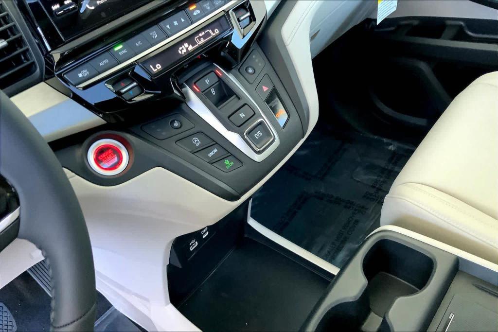 new 2026 Honda Odyssey car, priced at $44,745