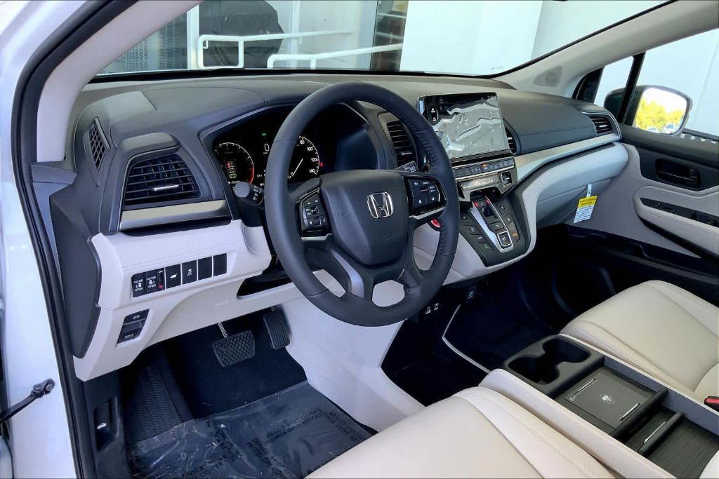 new 2026 Honda Odyssey car, priced at $44,745
