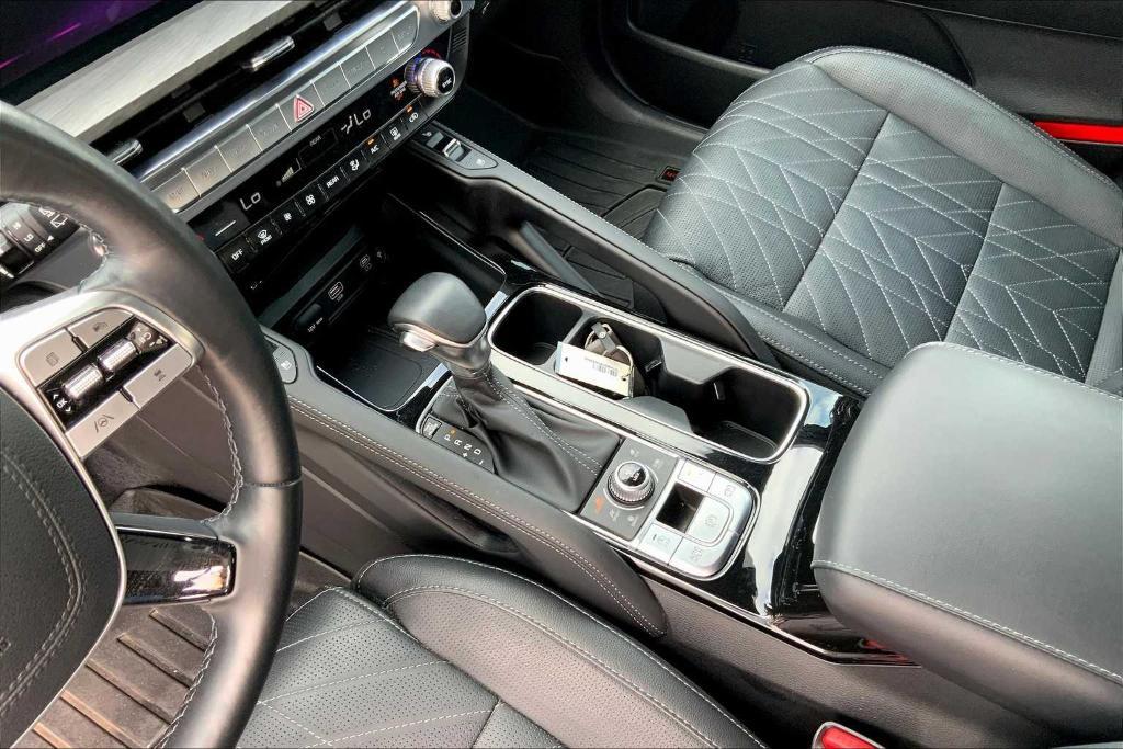 used 2024 Kia Telluride car, priced at $42,400
