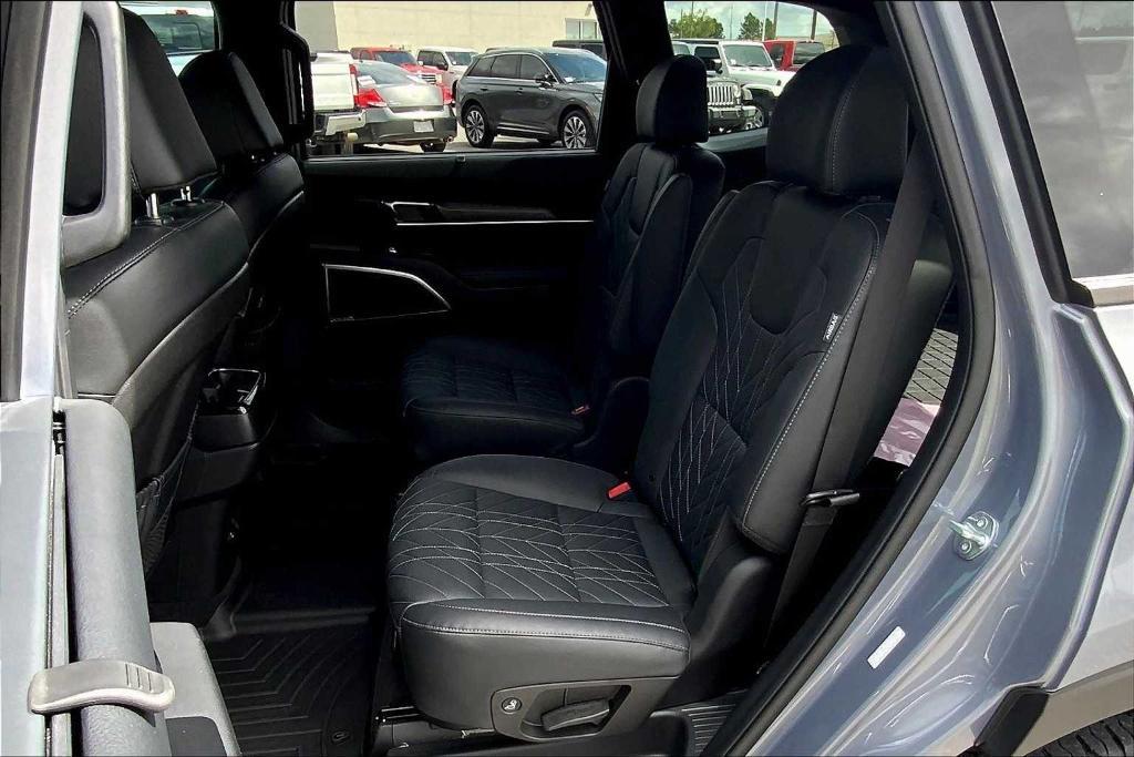 used 2024 Kia Telluride car, priced at $42,400