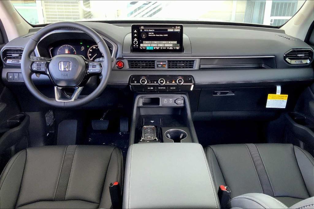 new 2025 Honda Pilot car, priced at $47,095