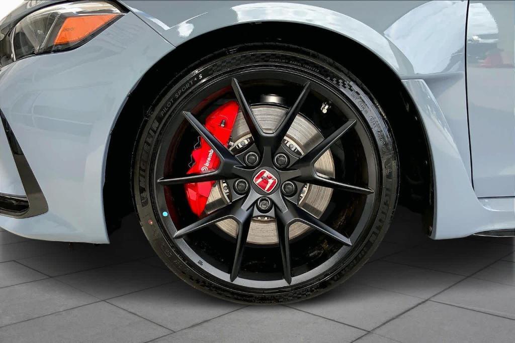 new 2025 Honda Civic Type R car