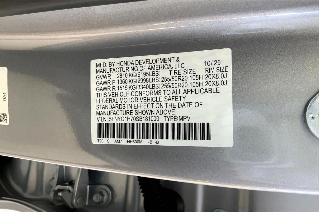 new 2025 Honda Pilot car, priced at $48,095