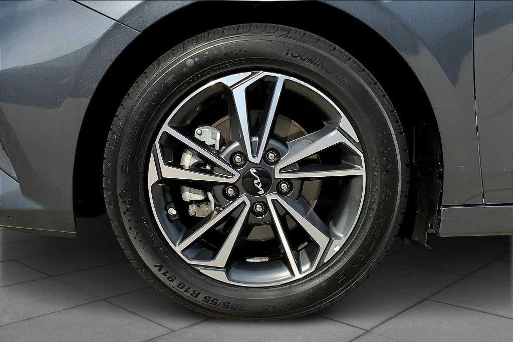 used 2023 Kia Forte car, priced at $17,992