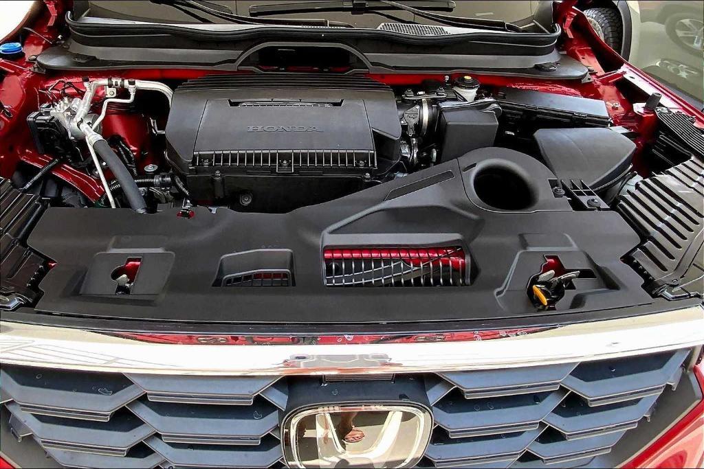 new 2025 Honda Pilot car, priced at $44,649