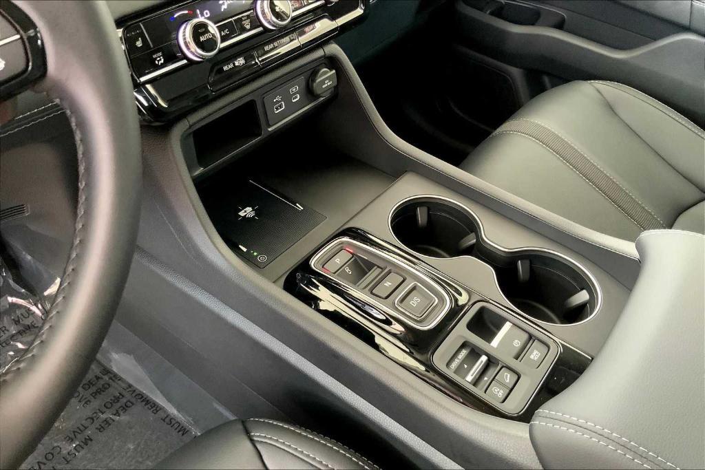 new 2025 Honda Pilot car, priced at $44,649