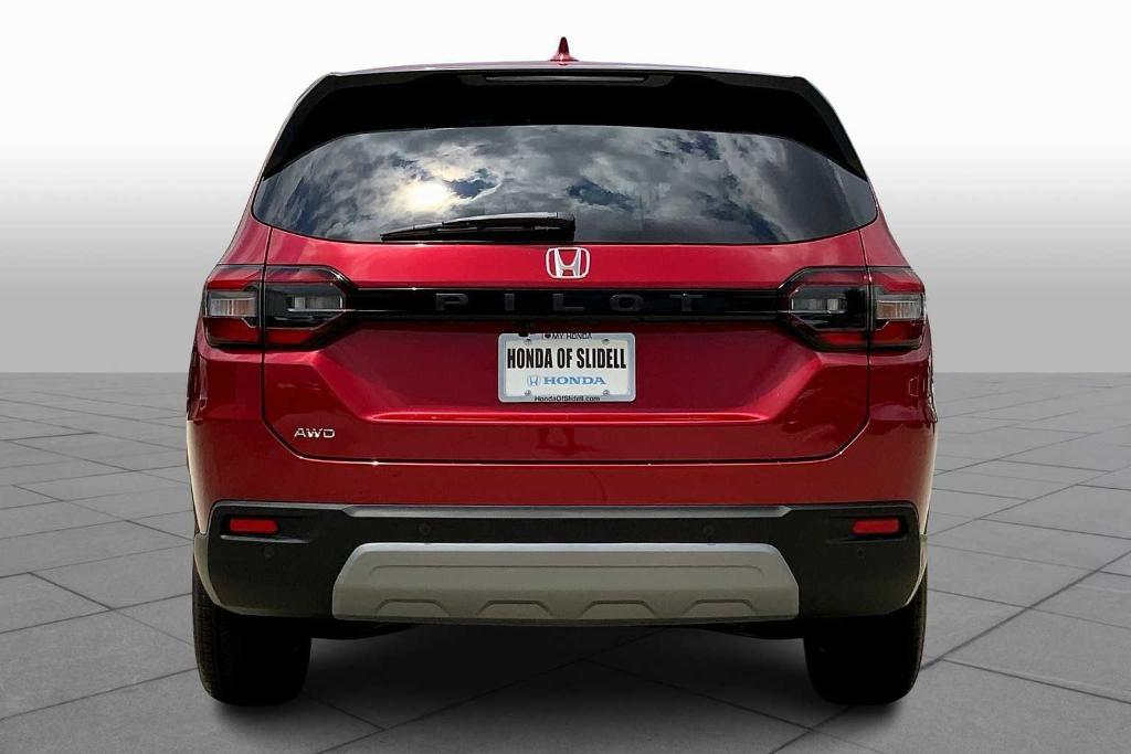 new 2025 Honda Pilot car, priced at $44,649