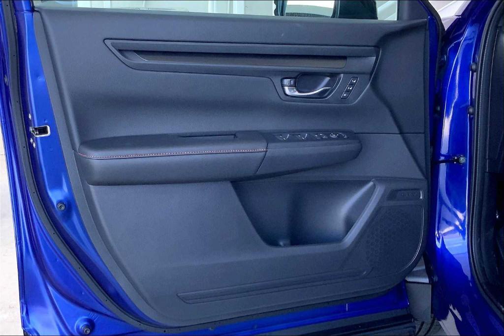 new 2025 Honda CR-V Hybrid car, priced at $41,000