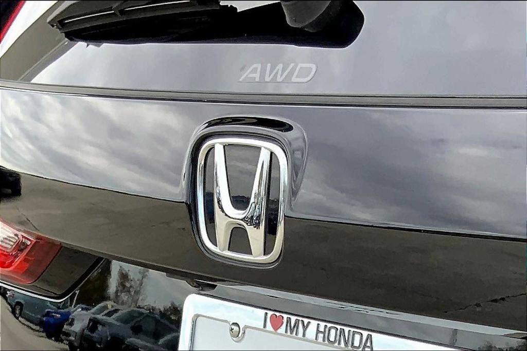 used 2024 Honda CR-V car, priced at $33,400