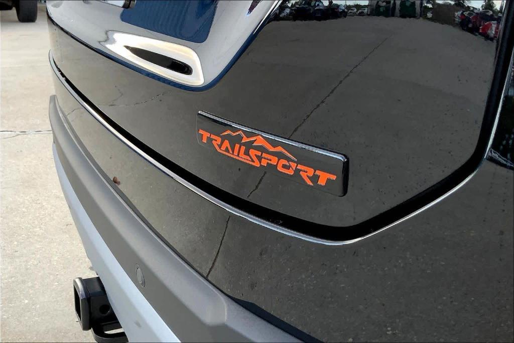 new 2025 Honda Pilot car, priced at $50,895