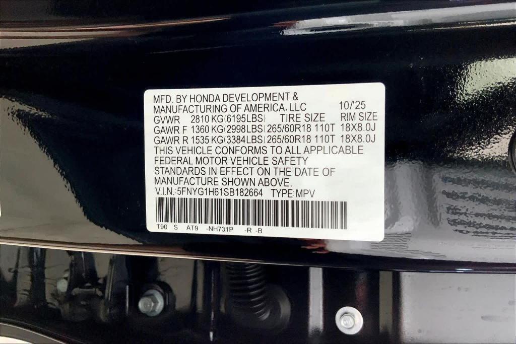 new 2025 Honda Pilot car, priced at $50,895