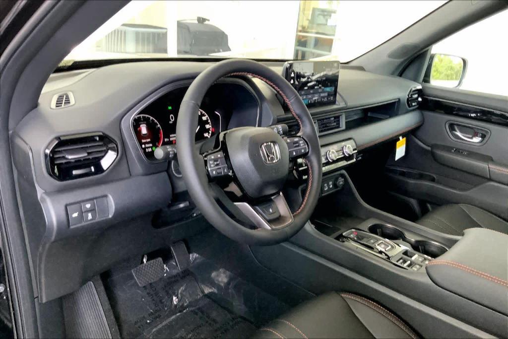 new 2025 Honda Pilot car, priced at $50,895