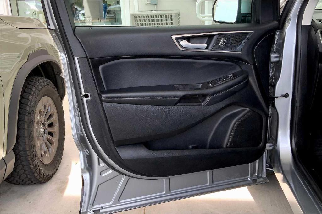 used 2024 Ford Edge car, priced at $22,970