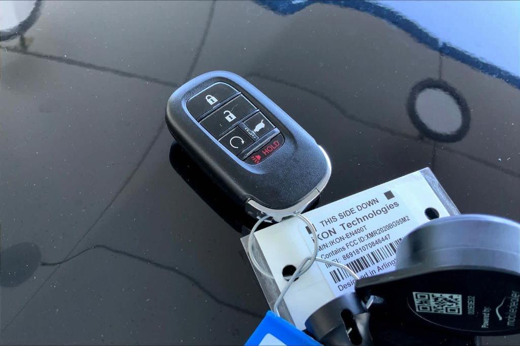 used 2025 Honda Pilot car, priced at $36,984